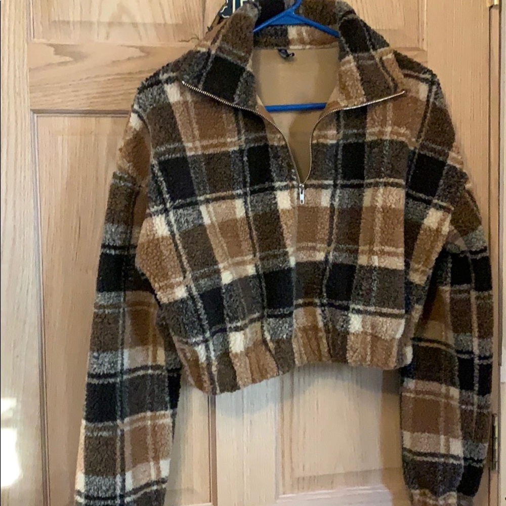 Cropped fuzzy quarter zip sweater